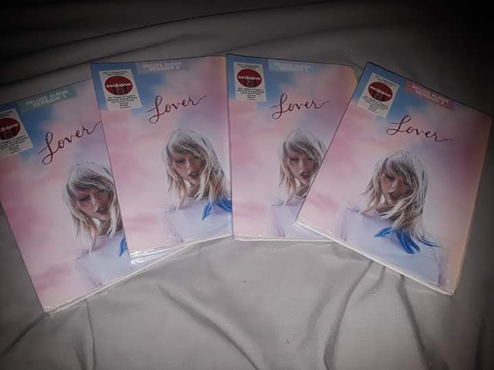 facebook_1566587835624-1