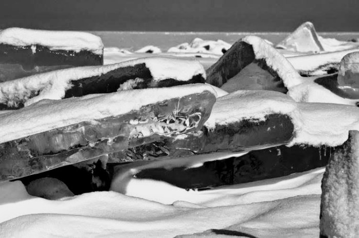 turqoise-ice-of-lake-baikal